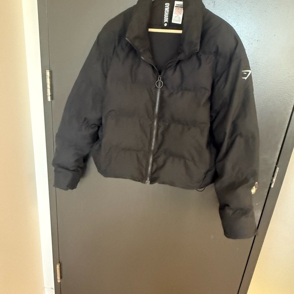 Gymshark M never worn only in storage so new as new can be Black Puffer Jacket - Picture 14 of 16